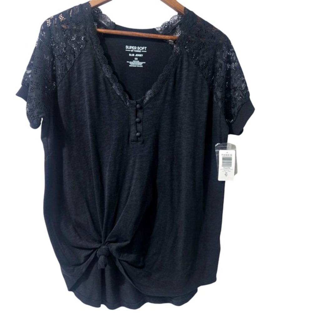 Torrid Super Soft Slub Jersey Lace Raglan Sleeve‎ Henley Front Knot Top Black 00